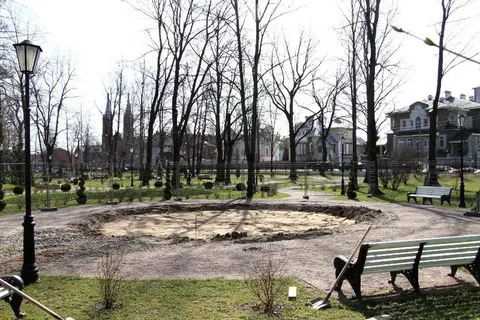 В Рыбинске восстанавливают старейший фонтан города