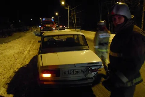 В Рыбинске при столкновении с «Жигулями» опрокинулся квадроцикл