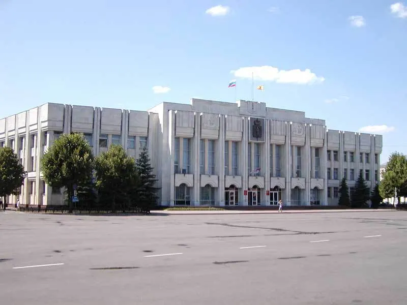 В этом году ярославское правительство больше заработало и больше потратит