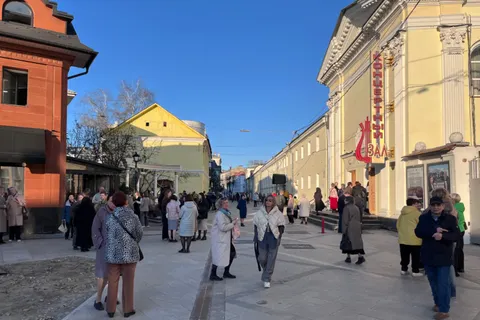 Первую улицу пешеходного центра Ярославля открыли для прохода