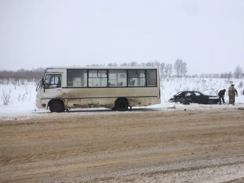 ДТП с автобусом на трассе Ярославля: есть пострадавшие 