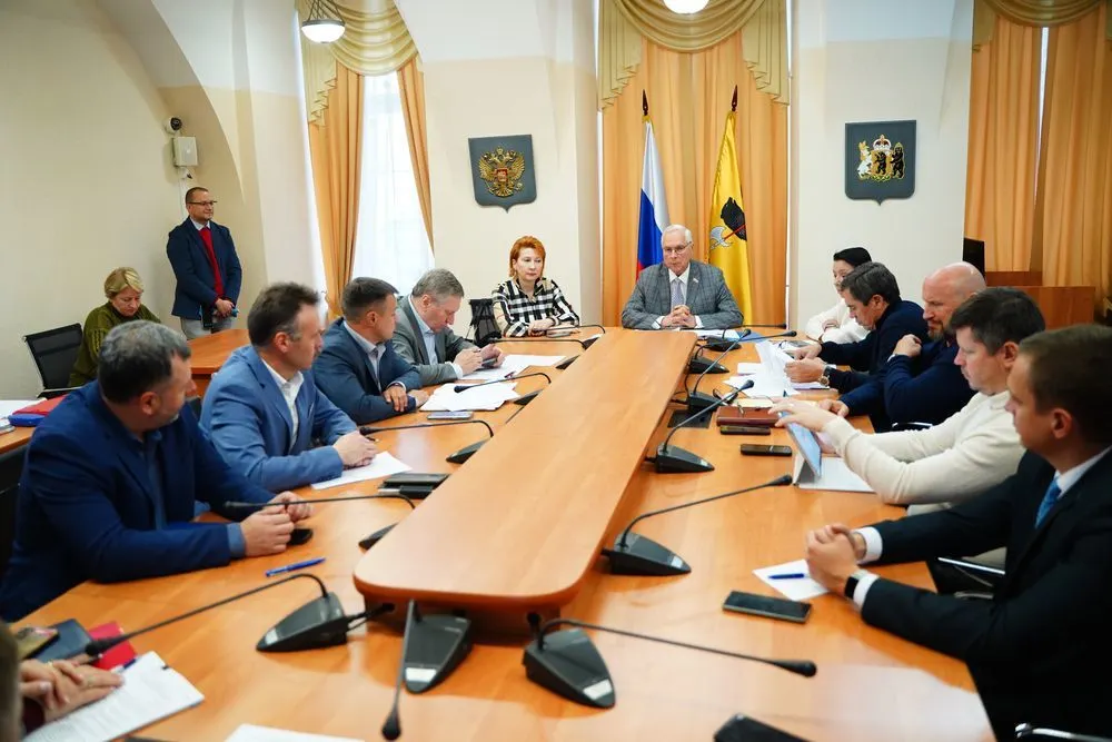 В Ярославской областной Думе обсудили вопросы поддержки МСП