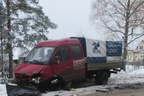 В Мышкинском районе столкнулись два автомобиля – есть пострадавшие