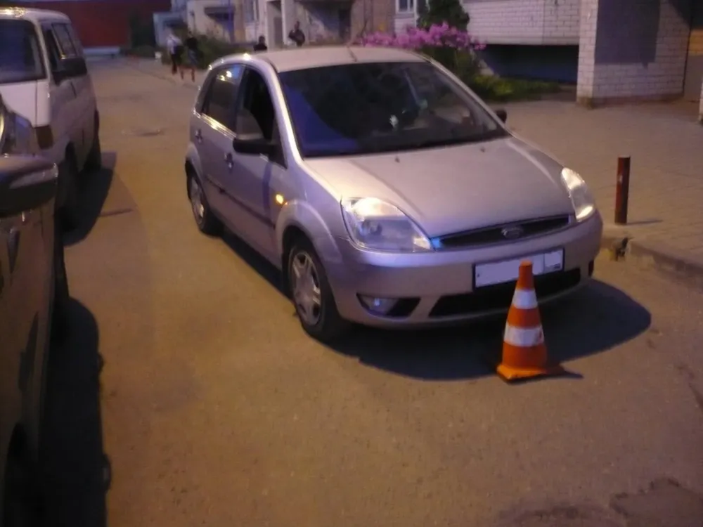 В Брагино в Ярославле пятилетний мальчик сбит во дворе