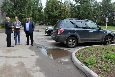 Ярославские власти контролируют ход благоустройства во дворах многоквартирных домов