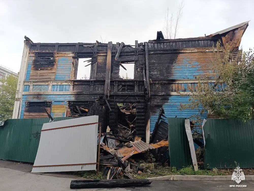Пожар в доме-памятнике в Ярославле мог начаться из-за поджога