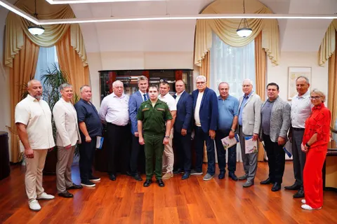 Депутатов Ярославской областной Думы наградили за поддержку бойцов на СВО