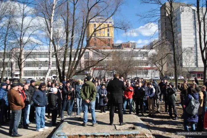 В Ярославле сторонники Алексея Навального заменили митинг прогулкой