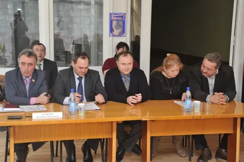 Правительство Ярославской области и Общественная палата выступают за сохранение больницы в наукограде Борок