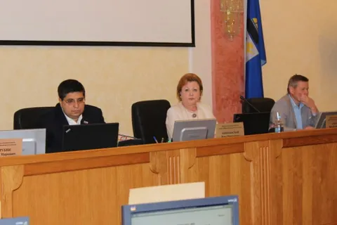 Депутаты муниципалитета Ярославля заинтересовались субсидиями для «Шинника» и «Локомотива»