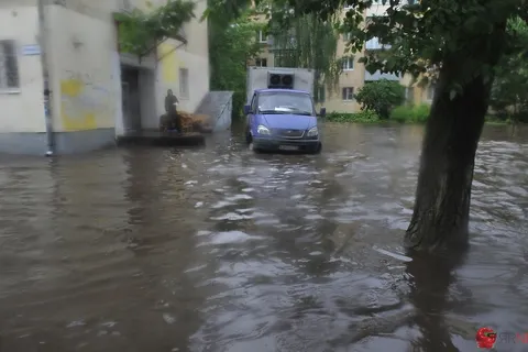 Ярославль ушел под воду. С фото