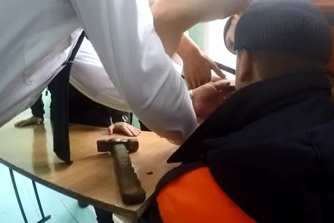 ЧП в школе Ярославля: ученик пострадал от автомата 
