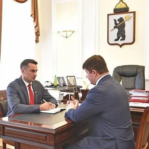 Дмитрий Носов просит ярославцев писать ему о правонарушениях в столицу