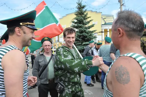 В Ярославле отметили День пограничника. Фоторепортаж