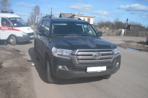 В Ярославской области иномарка сбила десятилетнюю девочку