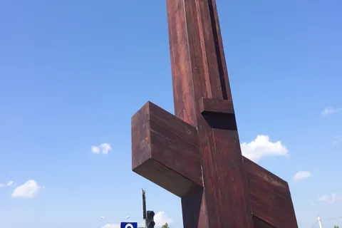 В Ярославле прошел совместный крестный ход ГИБДД и Ярославской епархии