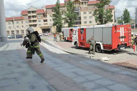 В КЗЦ «Миллениум» Ярославля прошли пожарные учения. Фоторепортаж
