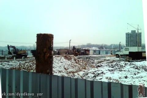 Во Фрунзенском районе Ярославля началось строительство аквапарка. С фото