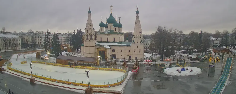 На Советской площади в Ярославле не покажут матч «Локомотива»