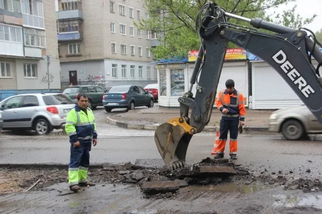В Ярославле начался ремонт дворов