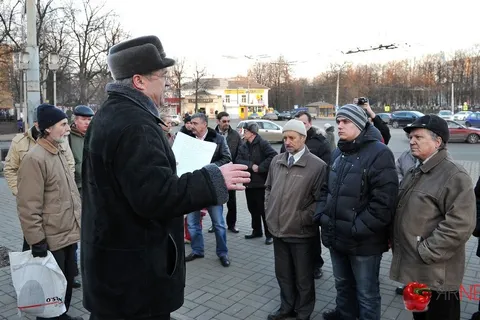 В Ярославле объявлен сбор помощи братьям-украинцам. Фоторепортаж